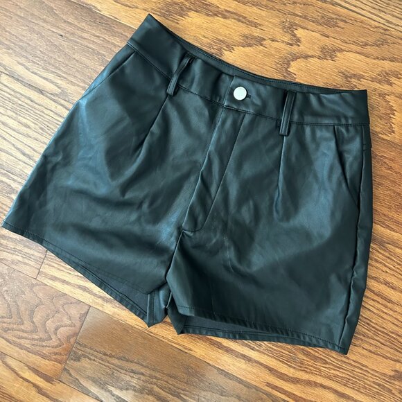 Black Vegan Leather Women's Shorts Size Small High Waist - Picture 8 of 10